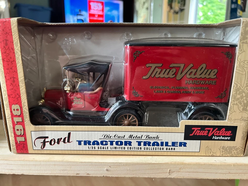 1918 TRUE VALUE Ford Tractor Trailers  - Image 1 of 1