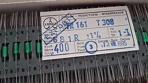 60 pcs precision Resistors TESLA 681R 1% 0.4W Metal film type TR161 - Picture 1 of 3