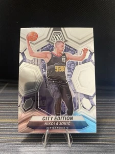 2023-24 Mosaic Base City Edition #287 Nikola Jokic - Denver Nuggets - Imagen 1 de 2