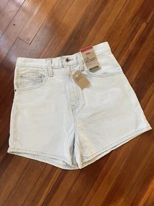 LEVI’S SilverTab High Waisted Denim Mom Shorts Light Wash Size 28 NWT - Picture 1 of 4