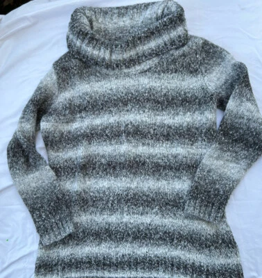 Suéter para mujer Basic Editions gris a rayas grueso cuello capucha talla XL Foto 1 de 4