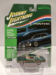 Johnny Lightning 1973 PONTIAC LEMANS GT Muscle Cars USA 1:64 Diecast - Green - Picture 1 of 2