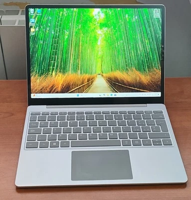 Notebook Surface Laptop Go 2 Intel Core i5 Di 11a Gen. Ram 8Gb SSD 256Gb 12.4"  - Immagine 1 di 4