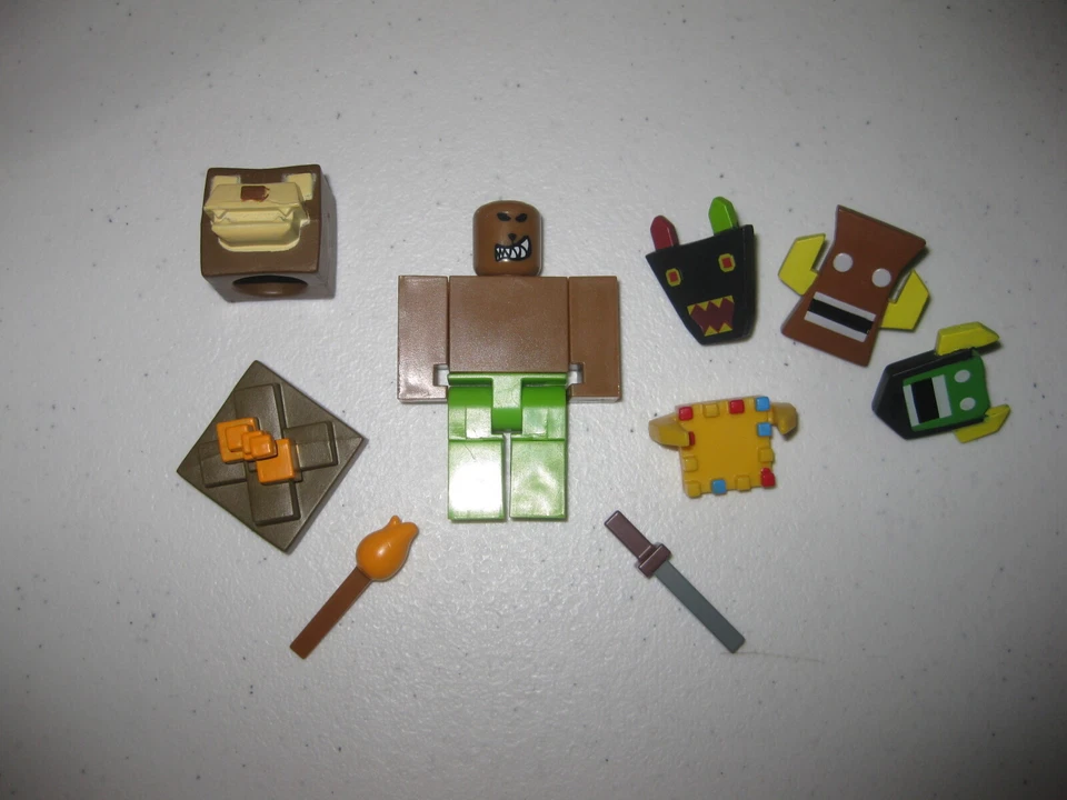 Boneco de ação Roblox Mount Of The Gods conjunto de 9 peças solto (SEM CÓDIGO) - Imagem 1 de 1