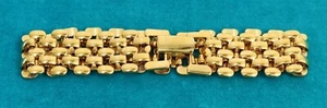 Vintage Signed Napier Gold Tone Panther Link Bracelet - Picture 1 of 14