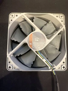 Noctua 25348 NF-P12 Redux-1700 PWM 4-pin Computer Case Fan - Afbeelding 1 van 1