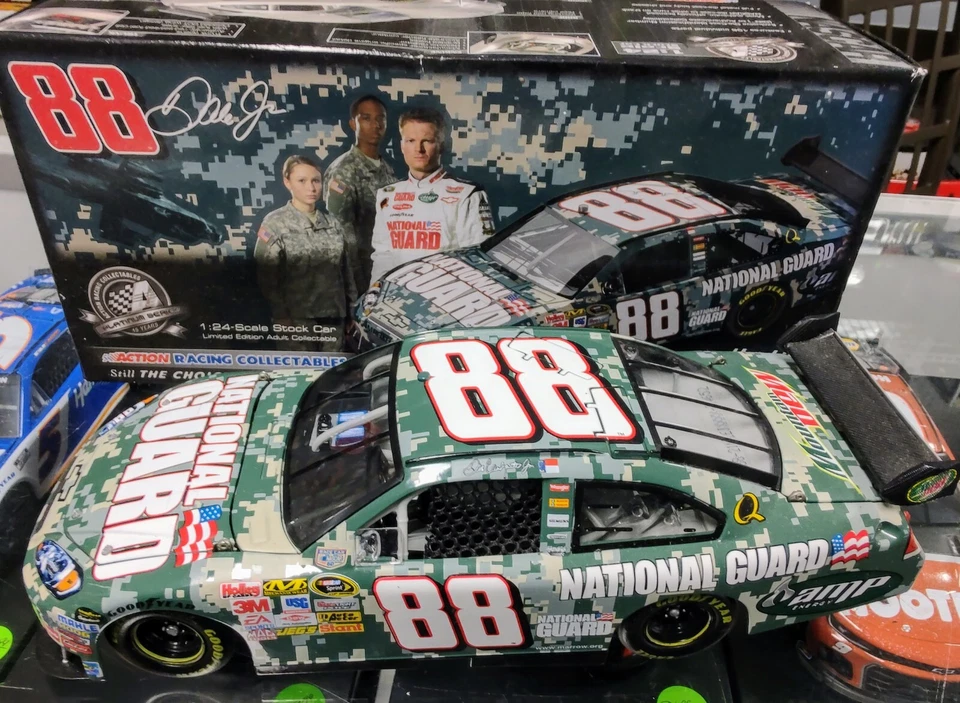 2008 Dale Earnhardt Jr 88 Gaurd Digital Camo 1/24 Action Platinum NASCAR Diecast
