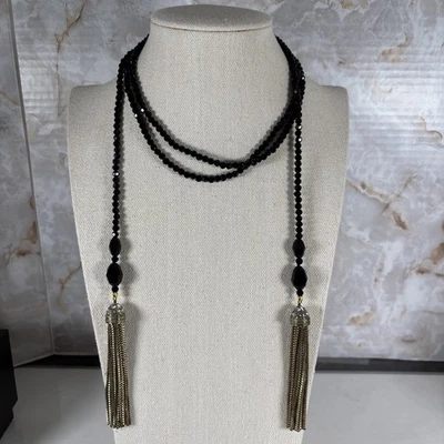 Collar Lariat Heidi Daus Cuentas Cristal Borla Tono Negro y Dorado  Foto 1 de 4