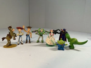 TOY STORY Disney Pixar Lote de 8 Figuras Toppers para Pasteles Woody Buzz Jesse Bo Peep - Imagen 1 de 4
