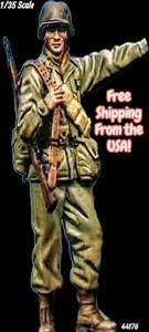 Modellino in resina 1/35 Fanteria US WWII con fucile M1 appeso modello kit 44176 - Foto 1 di 3