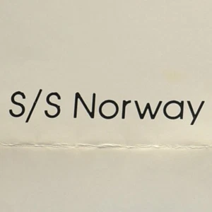 1983 SS Norway France Captain's Gala Dinner Menu Norwegian Cruise Lines Ship - Picture 1 of 3