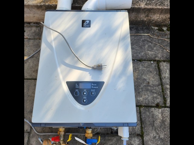 Las mejores ofertas en Calentadores de Agua sin Tanque Takagi Gas Home |  eBay