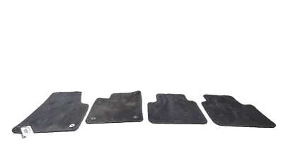 Alfombrillas Volkswagen Atlas 2018-2023 sin logotipo juego OEM Foto 1 de 4