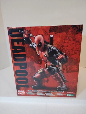 Artfx+ Kotobukiya-DeadPool (traje rojo)-Estatua-Kit modelo escala 1:10-NUEVO EN PAQUETE Foto 1 de 4