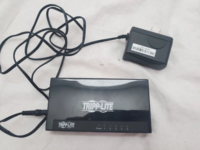 Tripp Lite NG5P 5-Port Gigabit Ethernet Switch RJ45 Desktop - Image 1 of 2