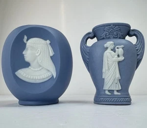 Lot 2 Blue Jasperware-Style Mini Bud Vases Egyptian Revival & Classical Cameo - Picture 1 of 12