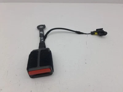 Peugeot 2008 II 2021 Links Gurtschloss vorne 6350543ETB AMD177070 - Imagem 1 de 4