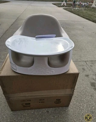 Bumbo Bebé Niño Pequeño Ajustable 3 en 1 Asiento Elevador/Silla Alta y Bandeja, Taupe  Foto 1 de 2