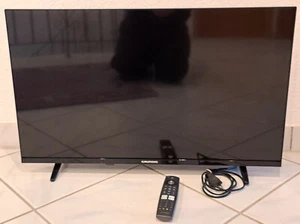 Grundig TV 32 GHB 6100 Madrid: TV (Full HD / HD) - Bild 1 von 4