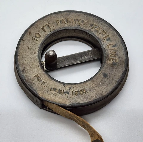 10 FT. FAMILY TAPE LINE Antique Tape Measure PAT. 1901 Rare Crank Works Cover