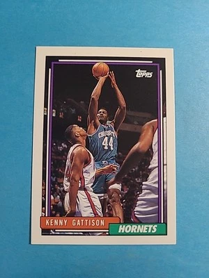 Kenny Gattison 1992-93 Topps Basketball Card # 21 I7535 - Image 1 of 2