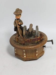 Vintage Anri Thorens Dixie Music Box Civil War Soldier Canon Carved Wood Swiss  - Picture 1 of 7
