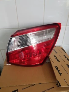Nissan Quashqai O/S Rear Light Lense New Unused Dirvers Rear Side O/S Rear - Picture 1 of 7