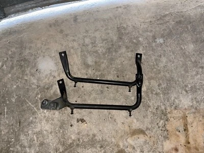 98-06 Suzuki Katana GSX 600 750 F Submarco trasero carenado soporte barra de montaje Foto 1 de 3