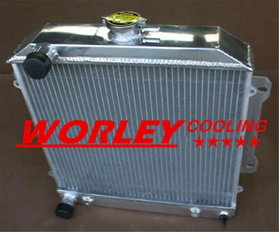 Aluminum radiator for TOYOTA CELICA TA28 1.6L 2T-G 1971-1977 1972 1973 1974 1975 Foto 1 de 4