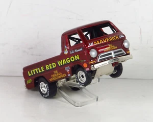 El soporte de ruedas original Dodge A-100 Bill Maverick Golden Little Red Wagon 1/64 - Imagen 1 de 7