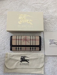 Burberry Classic Check Women Beige Brown Haymarket Leather Purse Wallet with Box - Picture 1 of 18