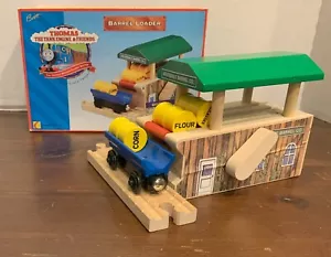 Thomas the Tank Engine & Friends Wooden Railway Barrel Loader 1999 - Picture 1 of 22