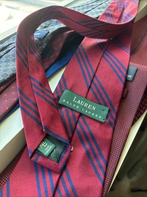 Corbata de seda Ralph Lauren de colección años 90 roja con rayas azules Foto 1 de 4