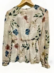 Womens White Floral Top-Blouse Size AUS 6 Petites Brand New Tags By Forever New - Picture 1 of 13