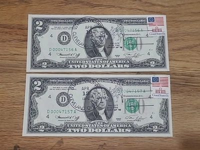 2 Crisp Unc 1976 $2 Notes Cons Serial # Stamped Clev Ohio First Day Issue - Image 1 of 2