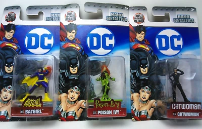 DC Comics Nano Metalfigs - Batgirl, Poison Ivy y Catwoman Foto 1 de 2