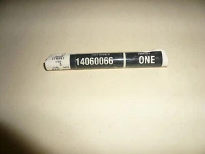 1982 - 90 Chevy S10 GMC S15 GM 14060066 Spacer, Rear Spring #3 Leaf Clip - NOS - Picture 1 of 2
