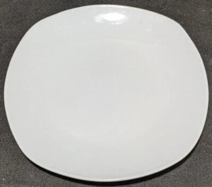 Plato lateral de porcelana Mayfair & Jackson - cuadrado con esquinas redondeadas - Imagen 1 de 4