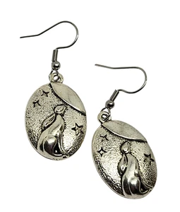 Moon Gazing Hare Earrings Pewter Ostara Pagan Wiccan Spring Hare Moon Hare - Picture 1 of 11