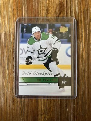 2021-22 Upper Deck Extended Series Joe Pavelski 06-07 Retro GOLD STOCKPILE - Image 1 of 2