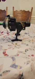 Shimano FX 200 Fishing Reel - Graphite Construction, Excellent Condition - Picture 1 of 11