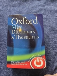Oxford Mini Dictionary and Thesaurus by Oxford Dictionaries (Paperback, 2008) - Picture 1 of 2