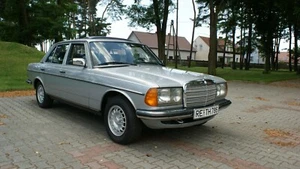 Mercedes-Benz w123 - E280 - Bj 1983 - Bild 1 von 24