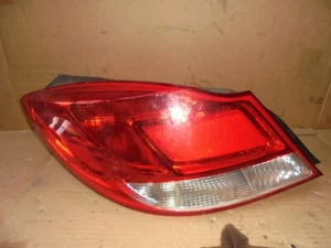 VAUXHALL INSIGNIA HATCH 2011 NEARSIDE PASSENGERS SIDE REAR LIGHT - Picture 1 of 6