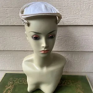 Shimmery White Clamp Hat 50s 60s Vintage Retro Pinup Women 1950s 1960s Cocktail - Picture 1 of 8