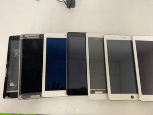 iPad Air 1 + 5th Generation + 8th Generation for parts - Lot + Misc - 7 pcs - Picture 1 of 10