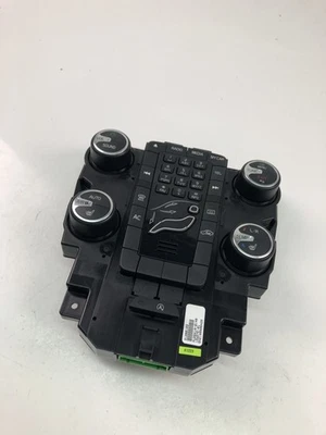 VOLVO V40 Hatchback STEUERGERÄT KLIMAANLAGE 31288103 21474679 - Image 1 of 4
