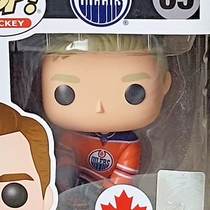 Connor McDavid 05 Funko Pop Exclusive Hockey NHL Edmonton Oilers Vinyl Figure - Picture 1 of 9