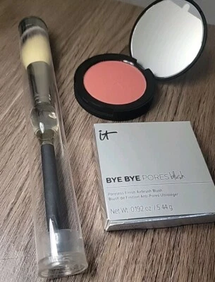 IT Cosmetics Bye Bye Pores Poreless Airbrush Blush Naturally Pretty & Brush NEW - Image 1 of 4