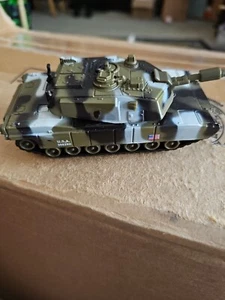 ARMY TANK JUNYE TOYS MILITARY RUBBER PLASTIC 2018 - Picture 1 of 8